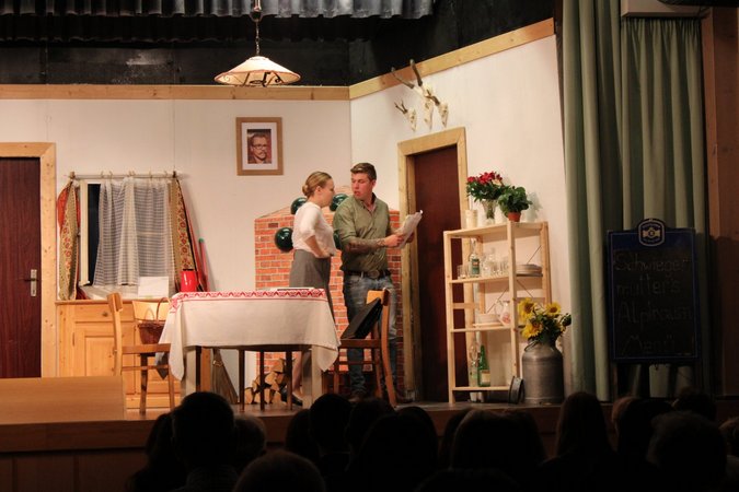 Theater "Alptraum einer Schwiegermutter" Teil 2